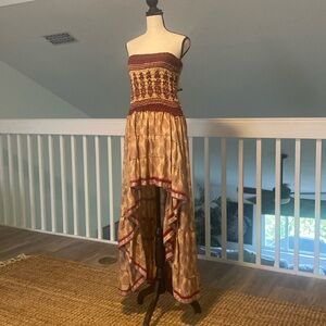 Gorgeous high-low dress!!